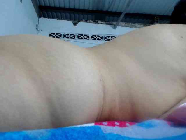 maturehornykinky webcam