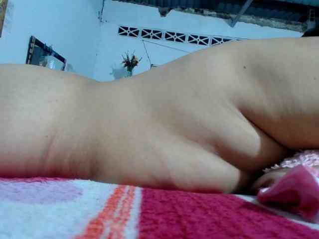maturehornykinky webcam