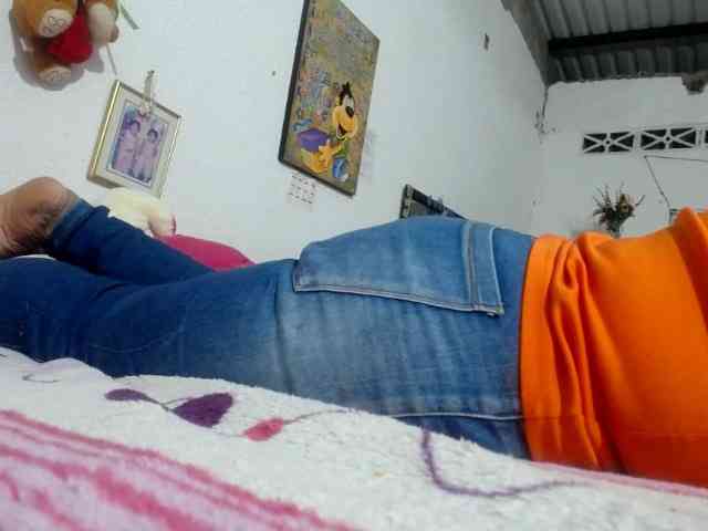 maturehornykinky webcam