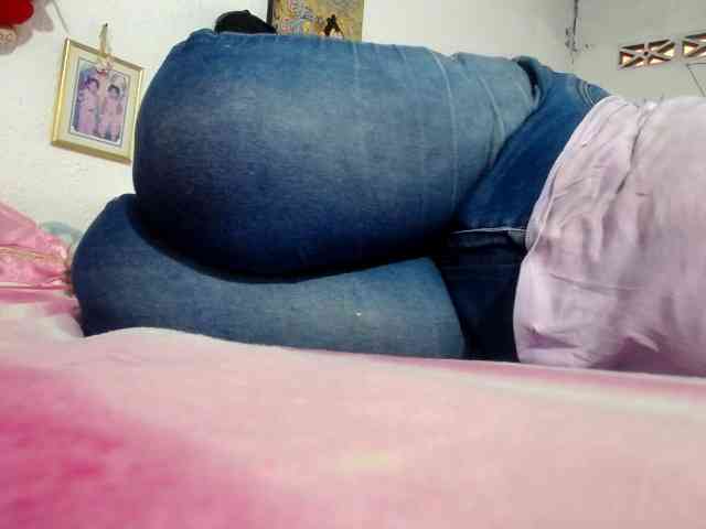 maturehornykinky webcam