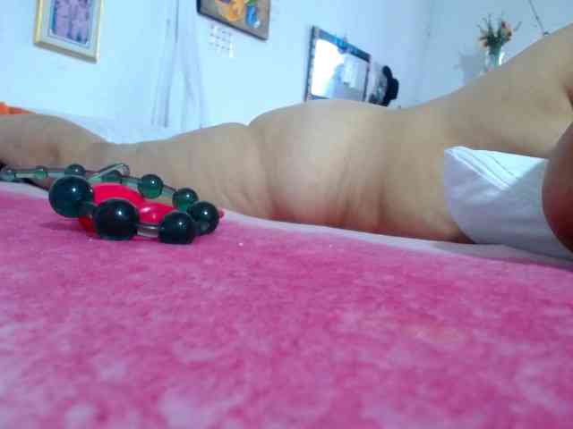 maturehornykinky webcam