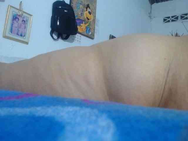 maturehornykinky webcam