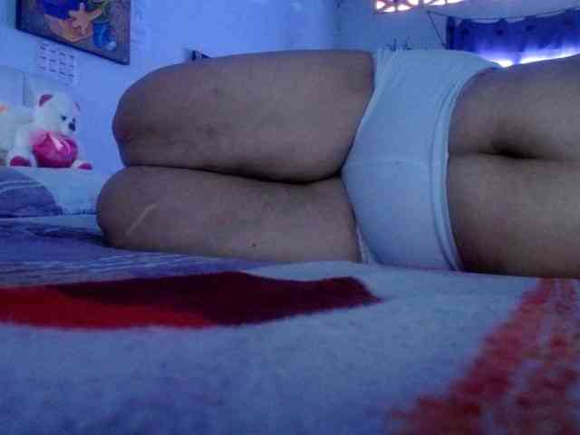 maturehornykinky webcam