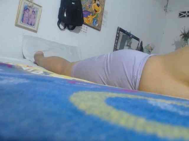 maturehornykinky webcam