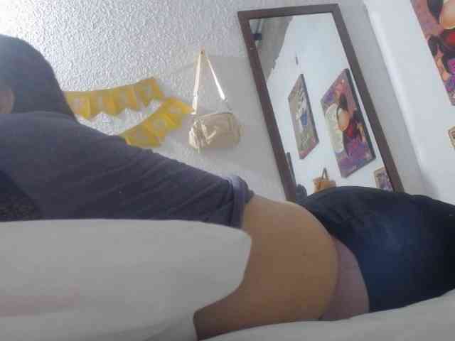 maturehornykinky webcam