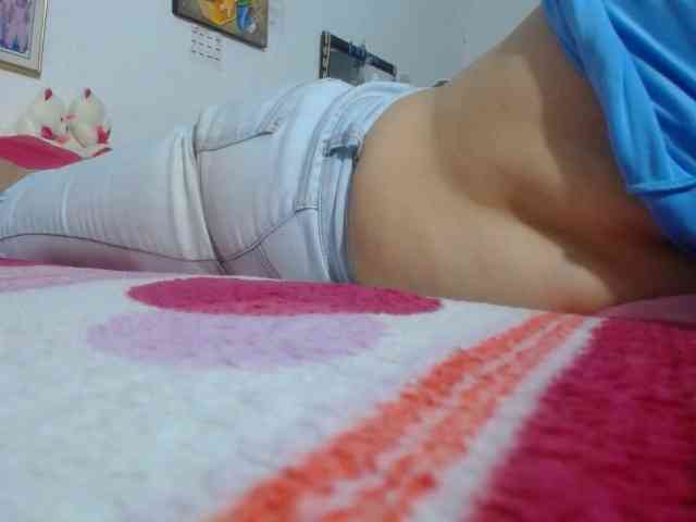 maturehornykinky webcam