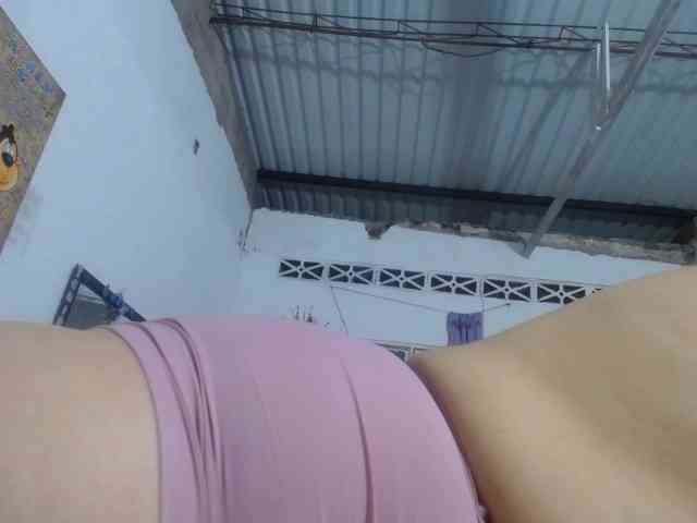 maturehornykinky webcam