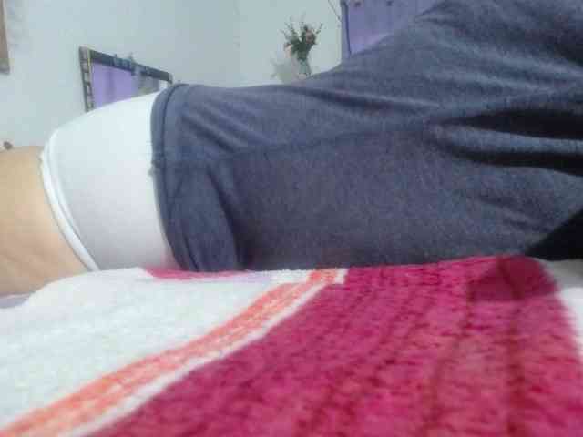 maturehornykinky webcam