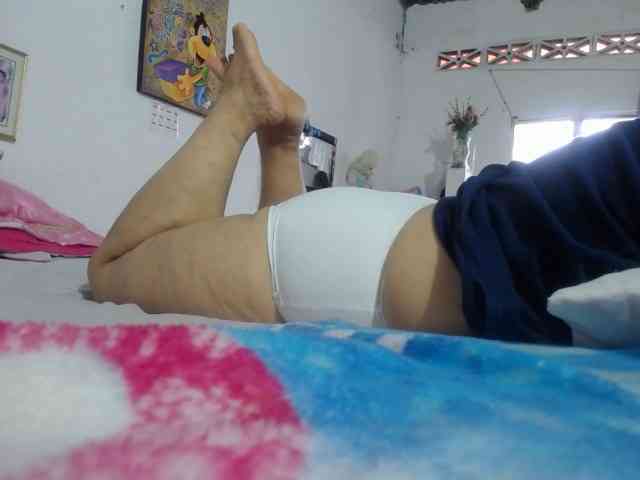 maturehornykinky webcam