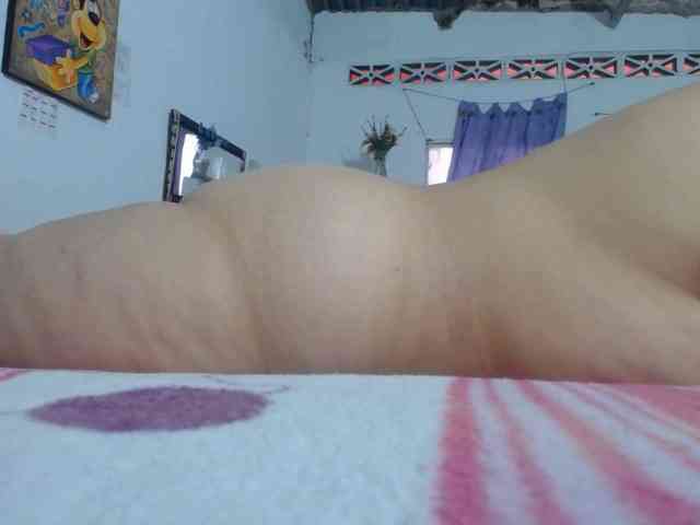 maturehornykinky webcam