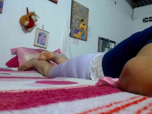 maturehornykinky webcam