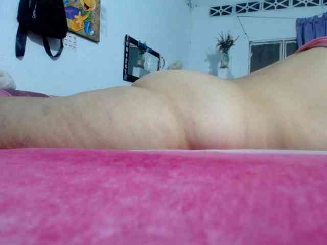 maturehornykinky webcam