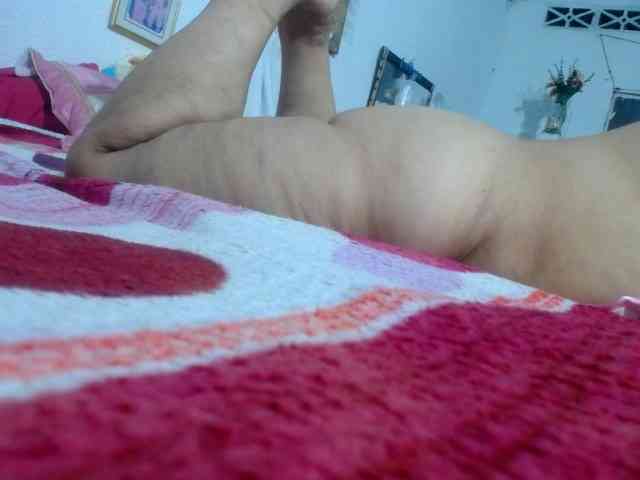 maturehornykinky webcam