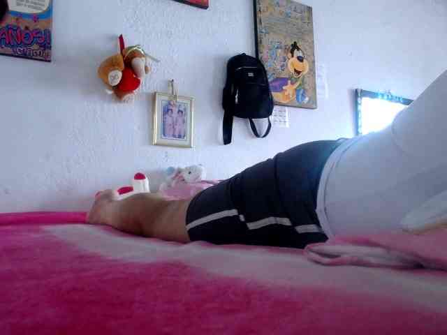 maturehornykinky webcam