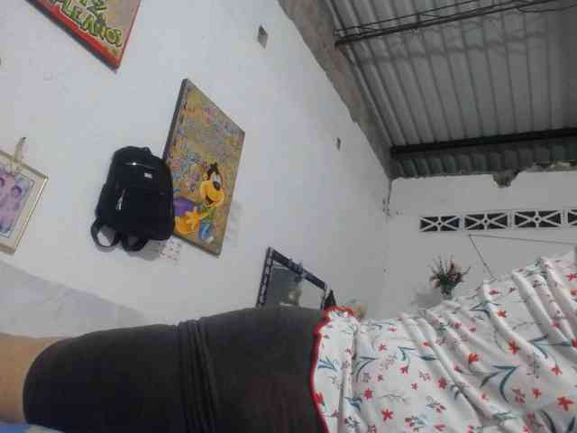 maturehornykinky webcam