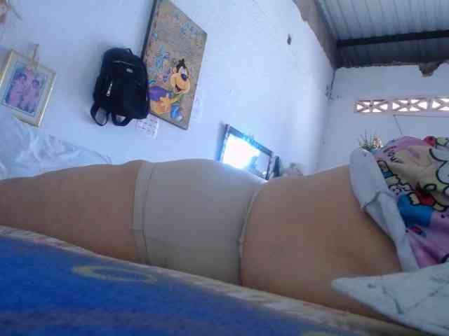 maturehornykinky webcam