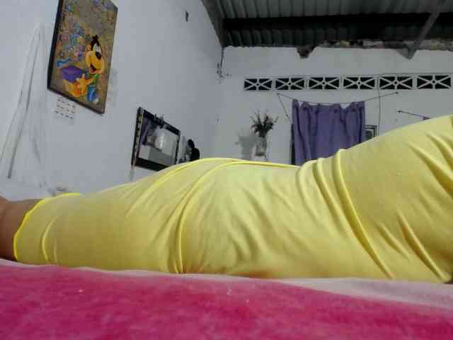 maturehornykinky webcam
