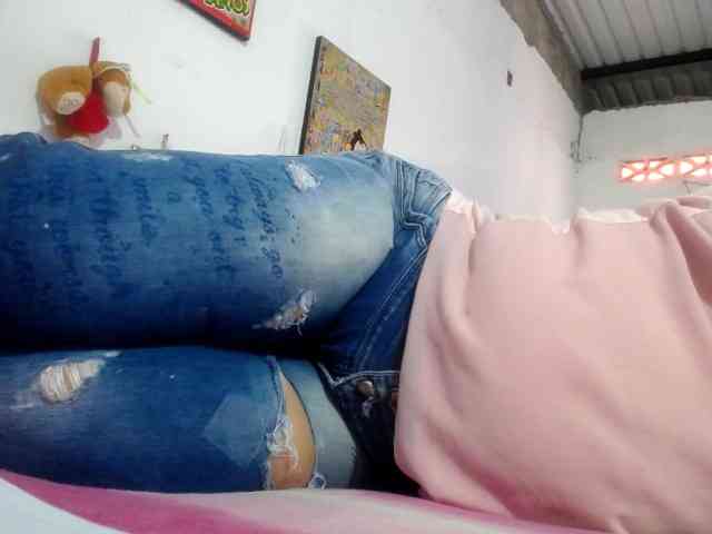 maturehornykinky webcam