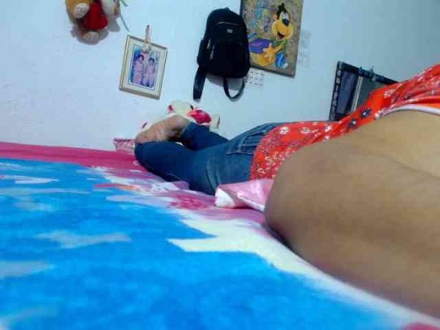 maturehornykinky webcam