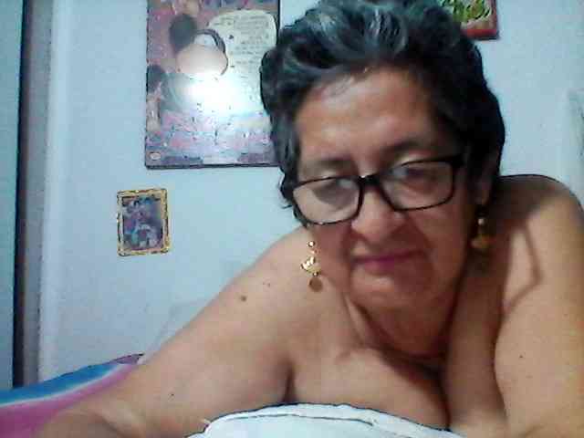 maturehornykinky webcam
