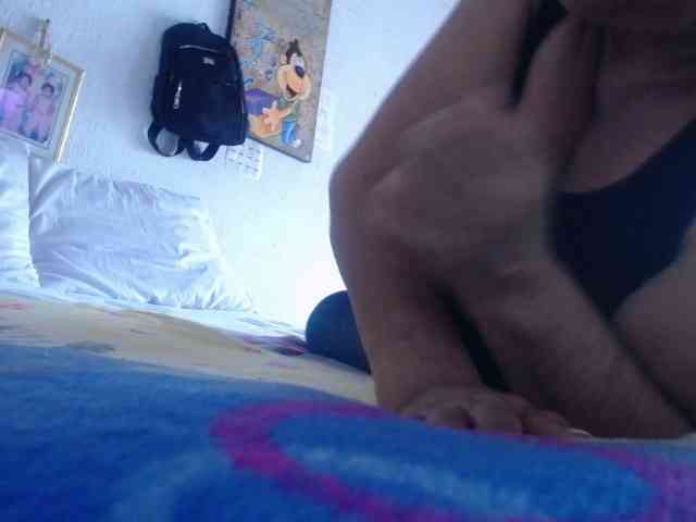 maturehornykinky webcam