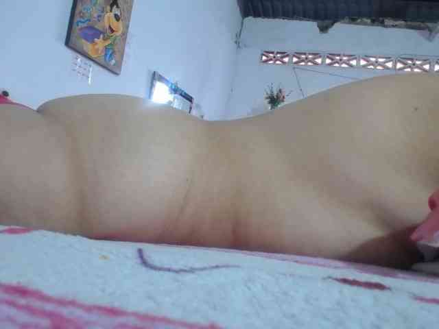 maturehornykinky webcam