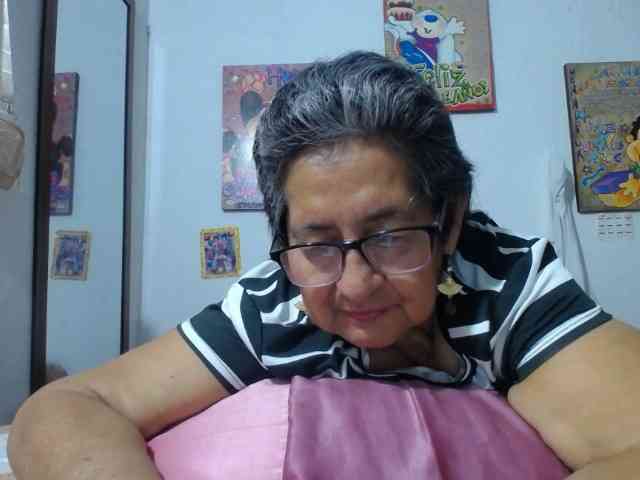 maturehornykinky webcam