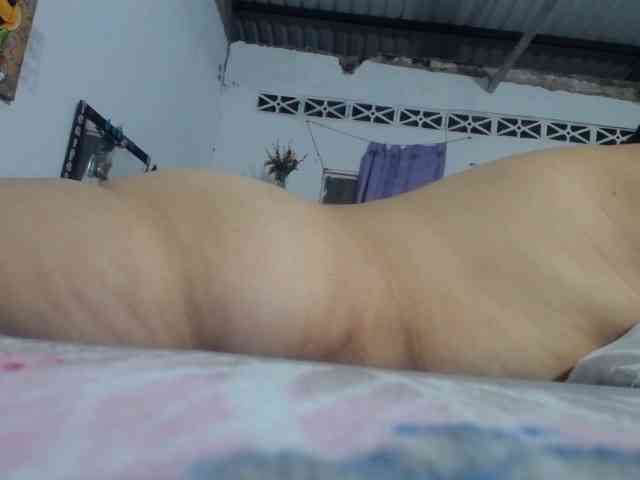 maturehornykinky webcam