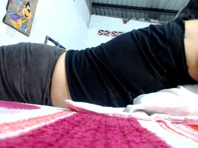 maturehornykinky webcam