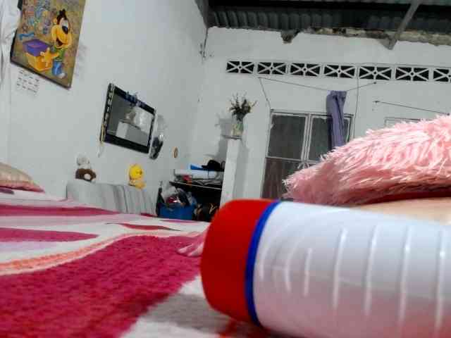 maturehornykinky webcam