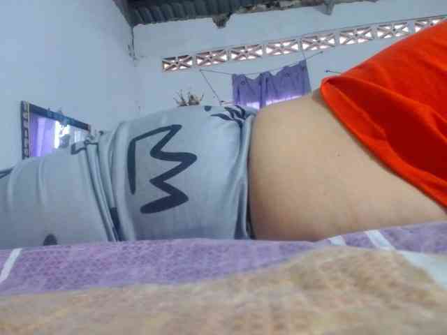 maturehornykinky webcam