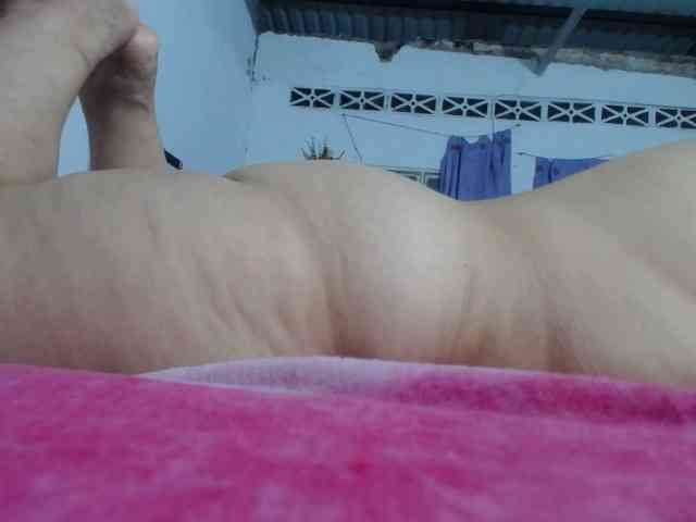 maturehornykinky webcam