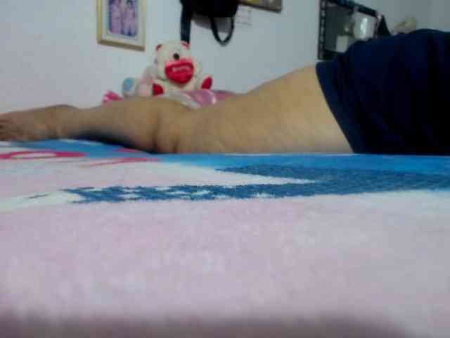 maturehornykinky webcam