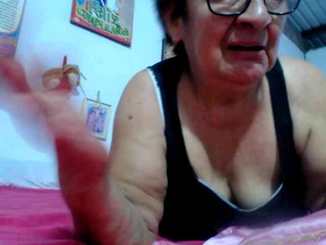 maturehornykinky webcam