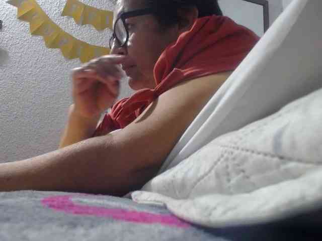 maturehornykinky webcam