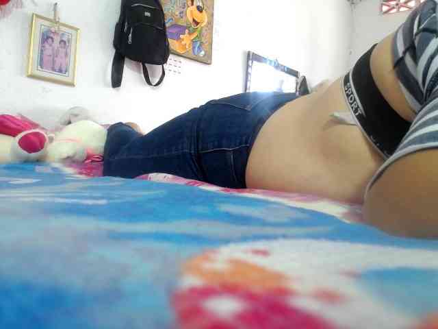 maturehornykinky webcam