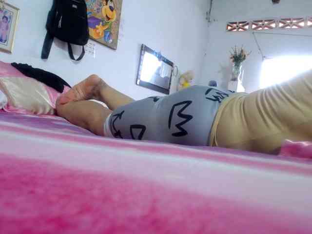 maturehornykinky webcam
