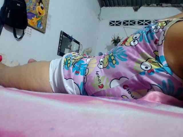 maturehornykinky webcam