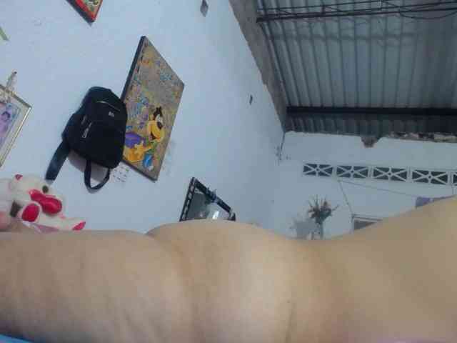 maturehornykinky webcam