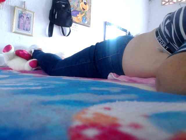 maturehornykinky webcam
