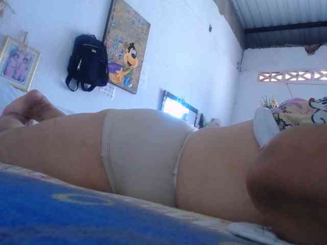 maturehornykinky webcam