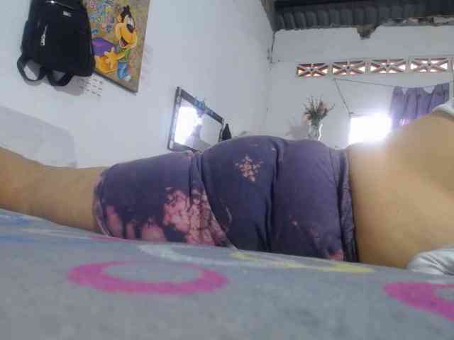 maturehornykinky webcam