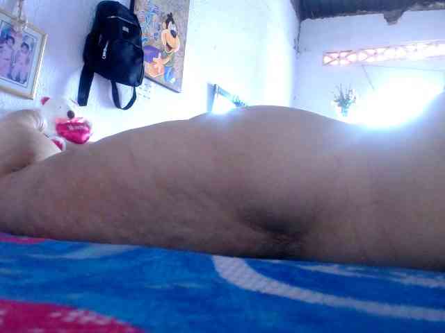 maturehornykinky webcam