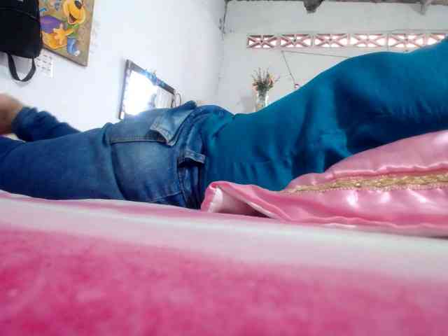 maturehornykinky webcam