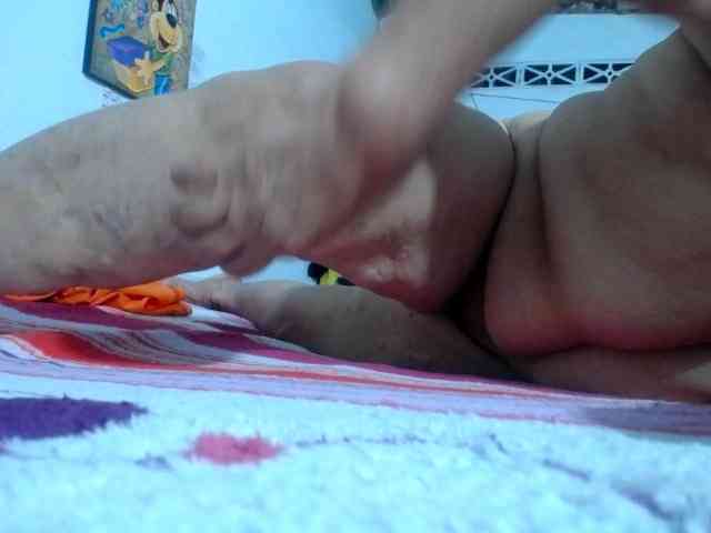 maturehornykinky webcam