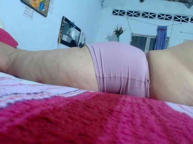 maturehornykinky webcam
