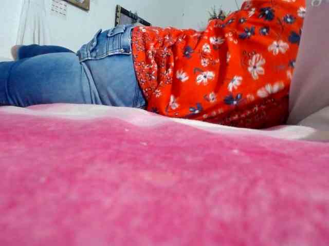 maturehornykinky webcam