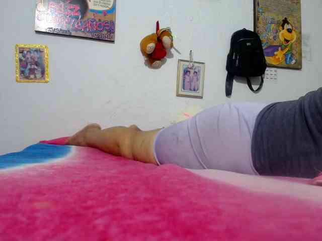 maturehornykinky webcam
