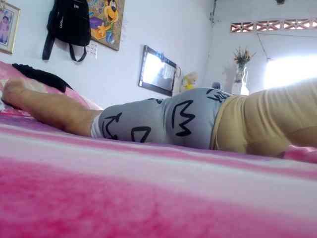 maturehornykinky webcam