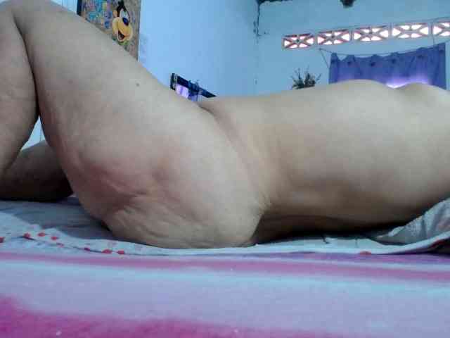 maturehornykinky webcam